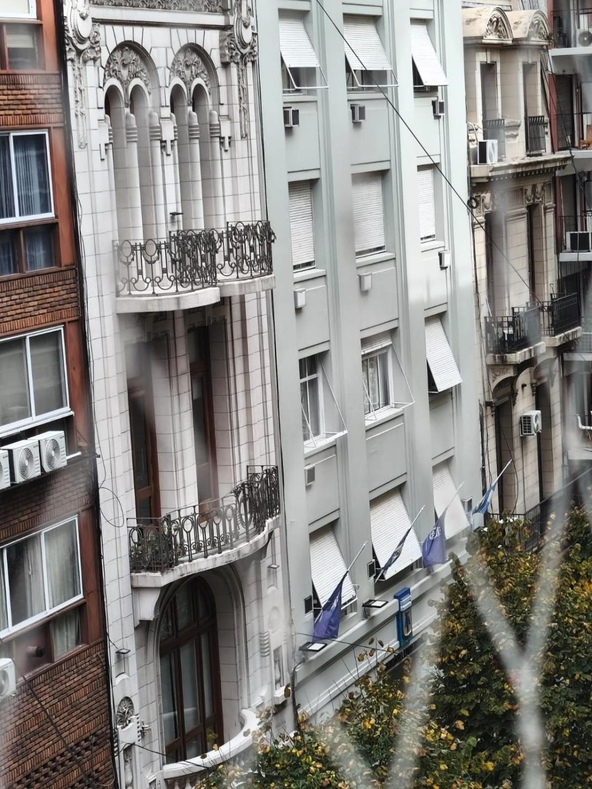 Ciudad De Buenos Aires - Proximo A La Recoleta Teatro Colon Obelisco - Apartamento Ideal Para Parejas Y Familias A — Photos 2
